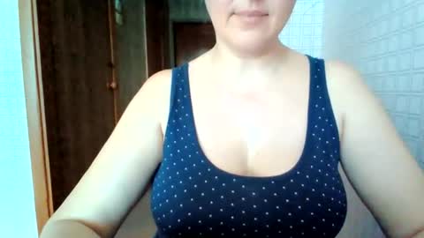 awesomeladyy online show from 16, 5, 2026