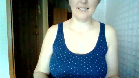 awesomeladyy online show from 4, 6, 2026