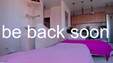 Awgustina online show from 11, 4, 2026