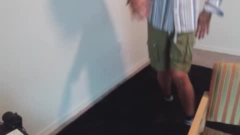 Snapshot of awwdi1 chatting on 25, 2, 2025 Edward Skellington online show from 25, 2, 2025