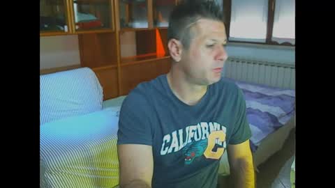 Snapshot of awwwsocutehappynew chatting on 12, 2, 2025 HappyNewSky here online show from 12, 2, 2025