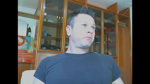 Snapshot of awwwsocutehappynew chatting on 16, 2, 2025 HappyNewSky here online show from 16, 2, 2025