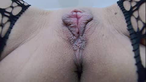 Snapshot of axarawilliams chatting on 1, 12, 2025 Alexa online show from 1, 12, 2025