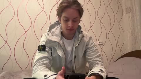 Snapshot of axaxax0axax chatting on 30, 12, 2024 TravisScott online show from 30, 12, 2024
