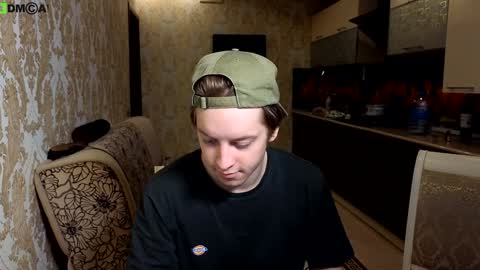 Snapshot of axaxax0axax chatting on 26, 1, 2025 TravisScott online show from 26, 1, 2025