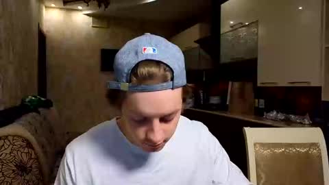Snapshot of axaxax0axax chatting on 11, 2, 2025 TravisScott online show from 11, 2, 2025