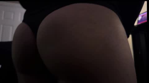 Axel Palacios online show from 2, 3, 2025