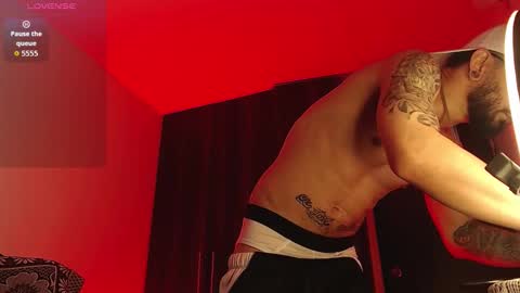 Independiente Model online show from 24, 2, 2026