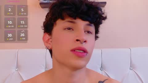 Snapshot of axel_evanss chatting on 3, 6, 2026 Axel Evanss online show from 3, 6, 2026