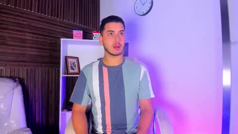 axel_grey_ online show from 24, 11, 2025