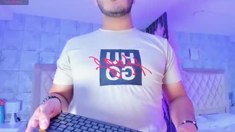 Snapshot of axel_grey_ chatting on 21, 6, 2026 axel_grey_ online show from 21, 6, 2026