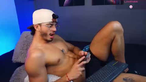 axel stein NEW ACCOUNT online show from 17, 9, 2025