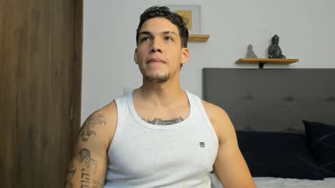 Snapshot of axel_taylor21 chatting on 9, 9, 2025 INDEPENDENT MODEL online show from 9, 9, 2025