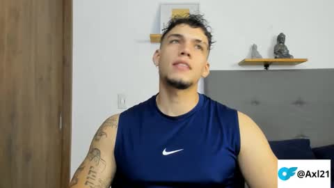 INDEPENDENT MODEL  online show from 1, 11, 2025