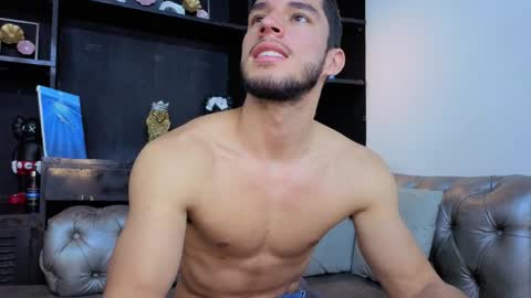 Axel  online show from 31, 3, 2026