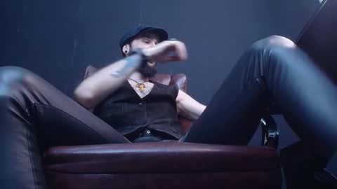 AxelColton online show from 6, 2, 2025