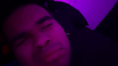 axelfigueroa2 online show from 25, 10, 2025