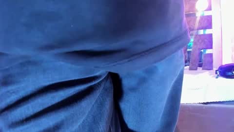 Axell Cross2 online show from 29, 3, 2026