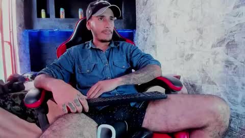 Axell Cross2 online show from 3, 4, 2026