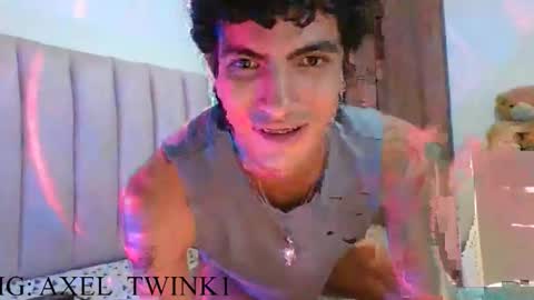 Axel  online show from 14, 11, 2025