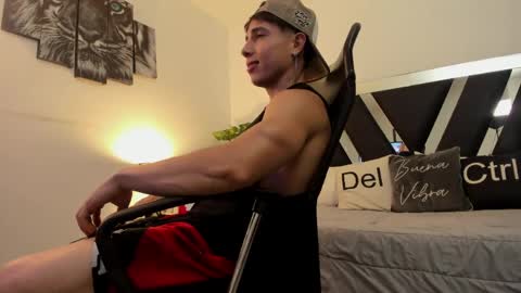 Snapshot of axelmartinezz chatting on 9, 5, 2026 axelmartinezz online show from 9, 5, 2026