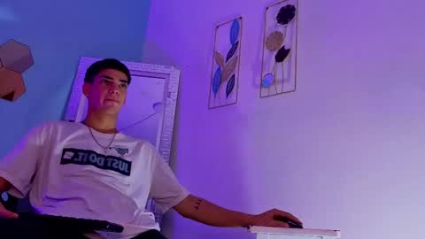 AXEL  online show from 23, 5, 2026