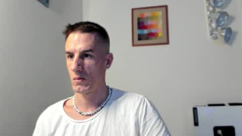 Axl online show from 19, 12, 2025