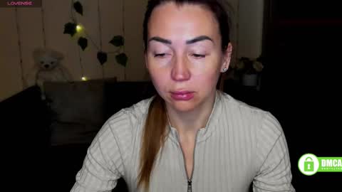 Snapshot of ay_kiss_jully chatting on 24, 2, 2025 Jully online show from 24, 2, 2025