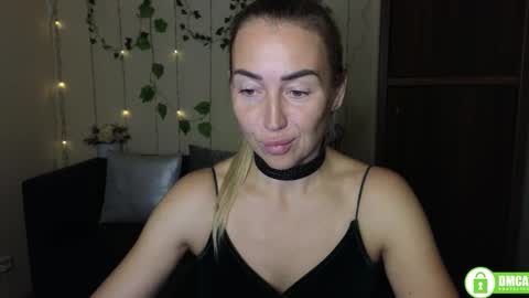 Jully online show from 11, 10, 2025