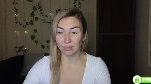 Jully online show from 5, 1, 2026