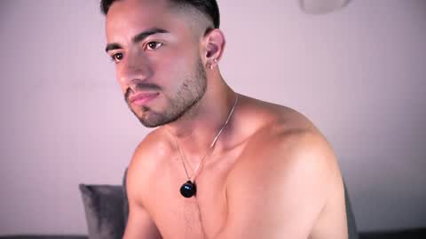 AYDAN STIVEN OF AYDANSTIVEN online show from 25, 5, 2026