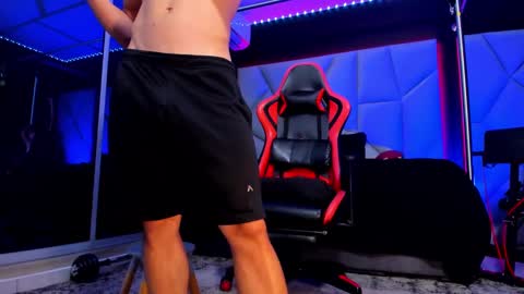 Ayden Miller online show from 22, 10, 2025