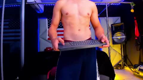 Snapshot of aydenmillerdom chatting on 21, 7, 2026 Ayden Miller online show from 21, 7, 2026
