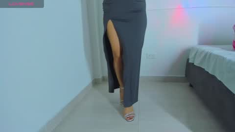 Mariana online show from 12, 1, 2025