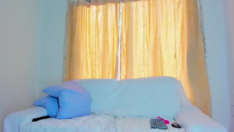 Mariana online show from 18, 2, 2025