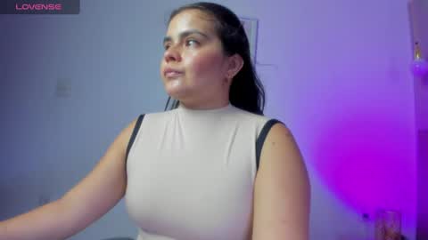 Snapshot of ayla13_ chatting on 25, 6, 2026 Alyda Jaramillo online show from 25, 6, 2026