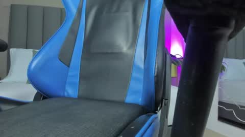 Snapshot of ayla13_ chatting on 9, 7, 2026 Alyda Jaramillo online show from 9, 7, 2026