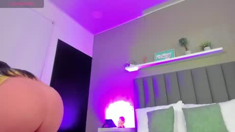 Snapshot of ayla13_ chatting on 21, 7, 2026 Alyda Jaramillo online show from 21, 7, 2026
