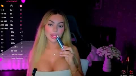  Ayla Demir  online show from 19, 4, 2026