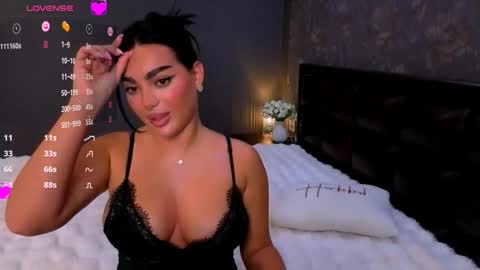 Snapshot of aylademir chatting on 28, 9, 2025 Ayla online show from 28, 9, 2025