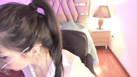 Snapshot of aylin_diazz chatting on 12, 1, 2025 Aylin online show from 12, 1, 2025