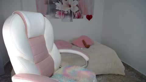 Snapshot of aylin_ross_ chatting on 29, 6, 2026 aylin_ross_ online show from 29, 6, 2026