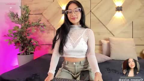 ayllin  online show from 11, 10, 2025