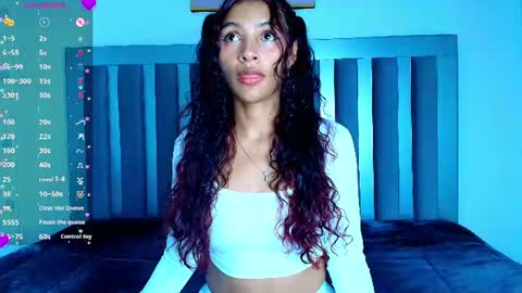 Snapshot of aylin_valerie chatting on 25, 7, 2026 aylin_valerie online show from 25, 7, 2026