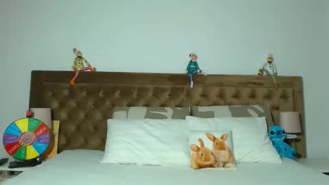 Aylin online show from 9, 11, 2025