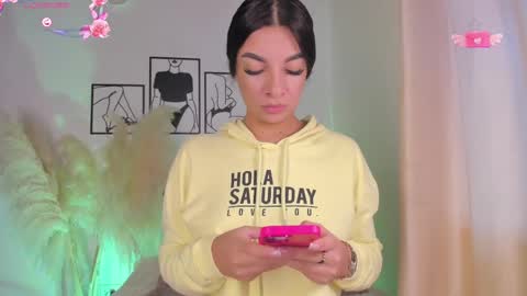 Snapshot of aylinnzambrano_ chatting on 20, 9, 2025 Aylin online show from 20, 9, 2025