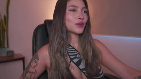Snapshot of ayralee chatting on 26, 2, 2026 Ayra L online show from 26, 2, 2026