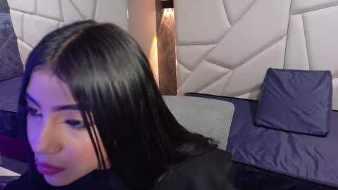 Aysel online show from 1, 11, 2025