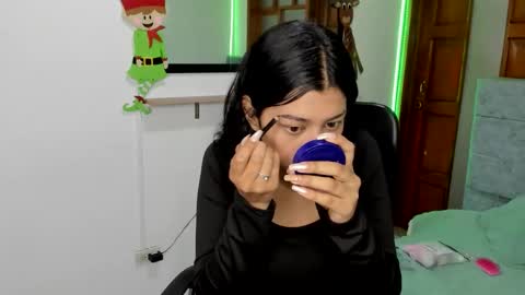 aysha_winxx online show from 17, 12, 2025