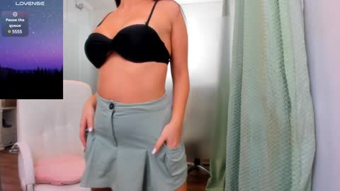 Ayumi online show from 18, 12, 2024